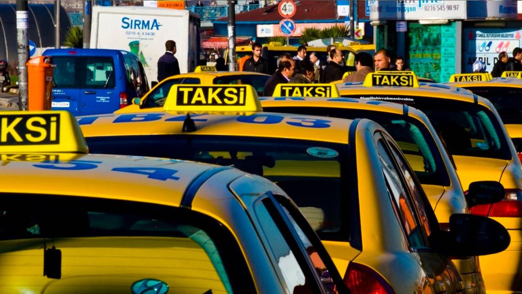 30 yıl sonra bir ilk gerçekleşiyor: İstanbul'da taksilerde yeni döneme giriliyor 6